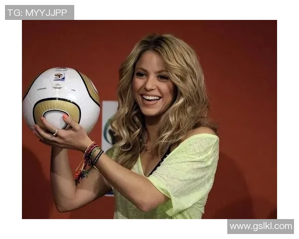 欧美足球明星妻子的爱情与生活故事揭秘