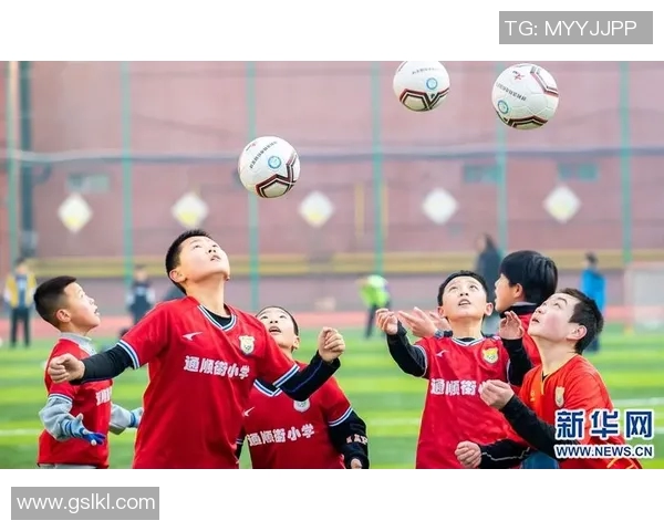 延边富德与内蒙古球队的激烈对决展现足球魅力与团队精神